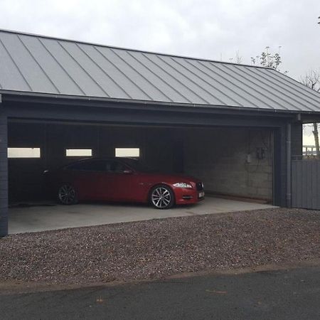 Tangle Tower Inverness Exterior foto