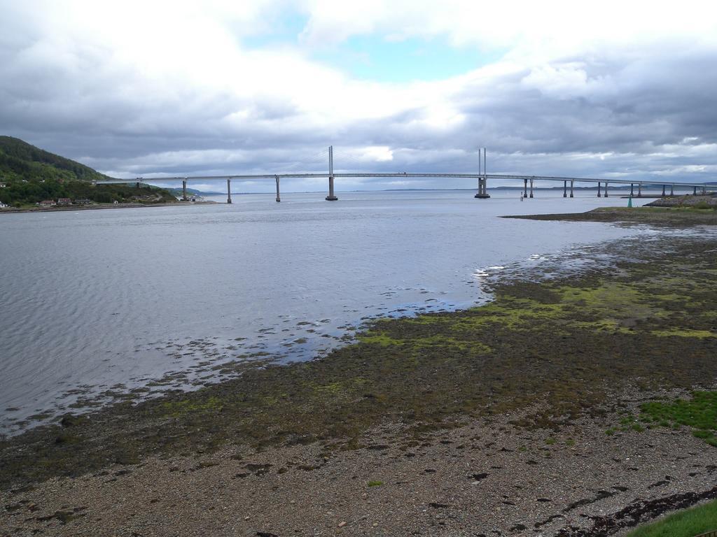 Tangle Tower Inverness Exterior foto